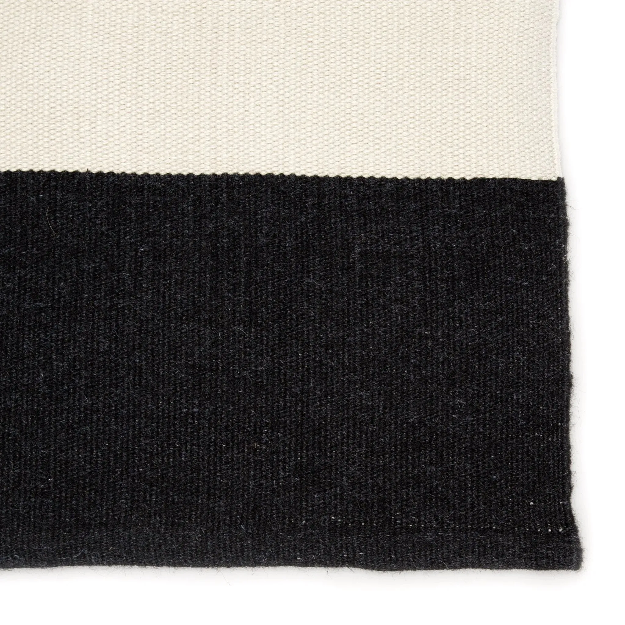 Lanai LAN06 Black/Ivory Rug