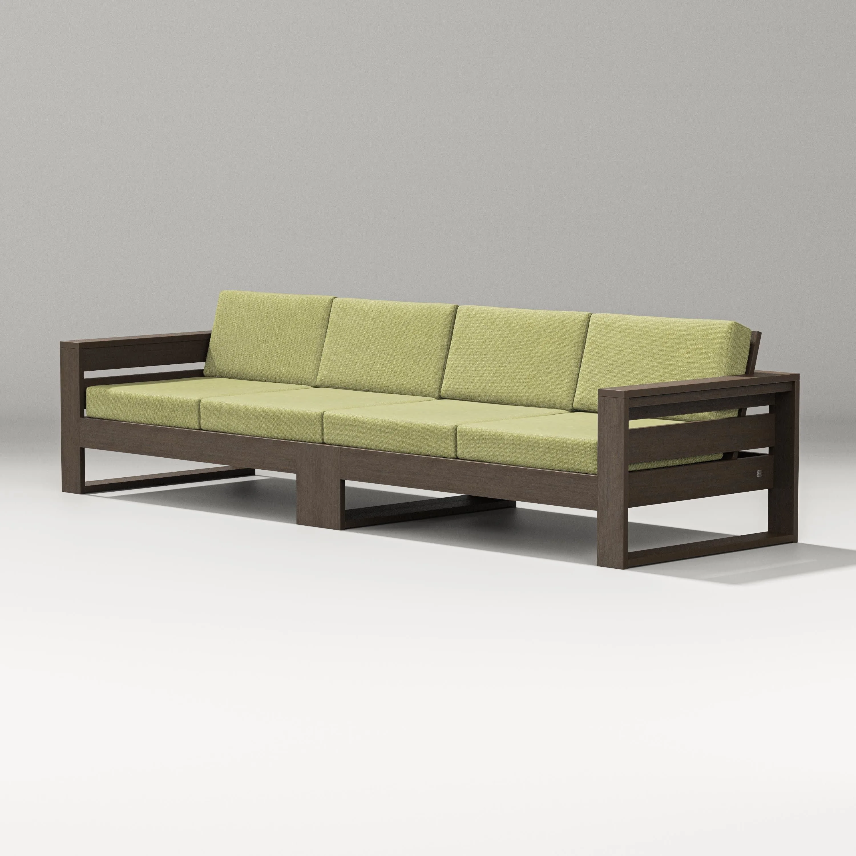 Latitude Straight Sectional